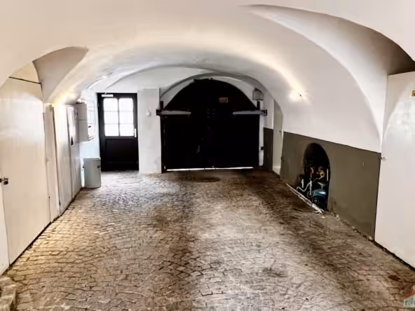 Vorhof/Zugang