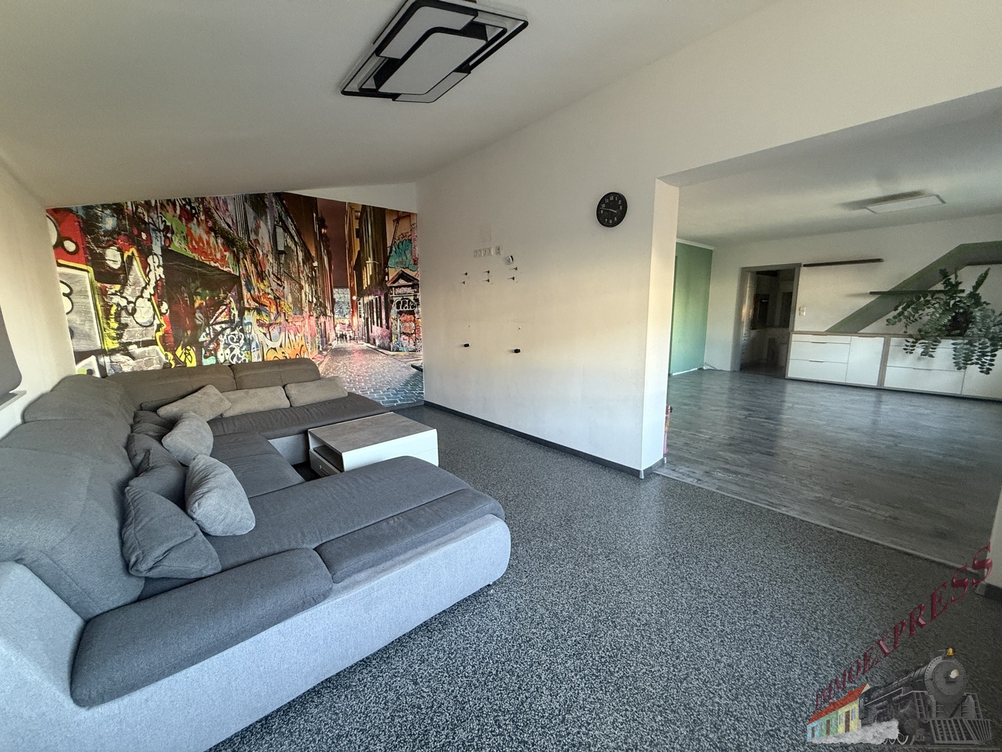 Wohnzimmer Rechts